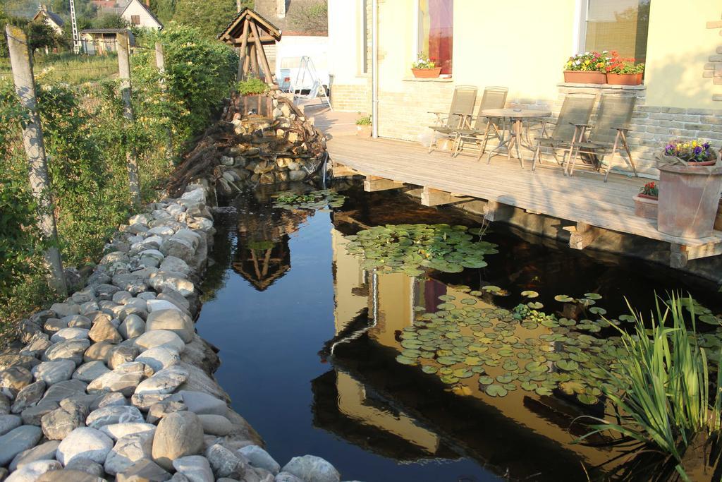 Szekszárd Szep Kert Vendeghaz酒店 外观 照片